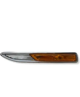 Ford Mondeo MK IV Front fender indicator light 7S7113K354BF