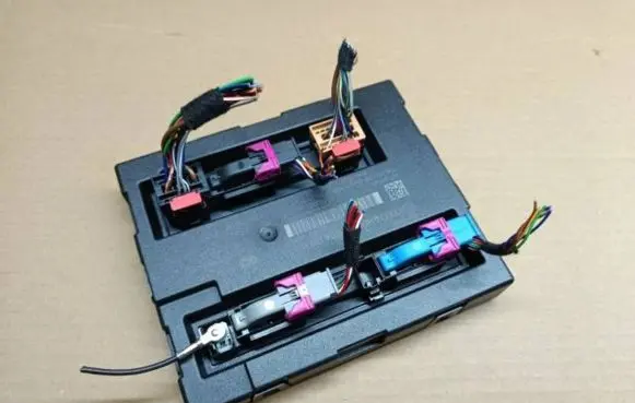Audi A6 S6 C7 4G Central body control module 4H0907064EH 5DK01022866 4H0907064FH