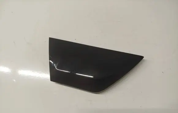Mercedes-Benz C W204 Front door trim bar A2047200922 A2047202380