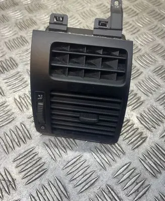Volkswagen Touran I Dashboard side air vent grill/cover trim 1T0819704B