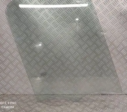 Renault Trafic III (X82) Front door window glass four-door 43R000464 DOT39AS2M33