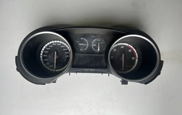 Alfa Romeo Giulietta Speedometer (instrument cluster) 50527744 A2C84852200 000027