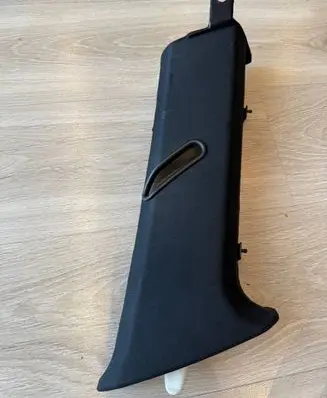Mercedes-Benz R W251 (C) pillar trim A2516906525 2516906525