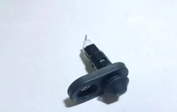 Toyota Avensis T270 Front door sensor coupe 