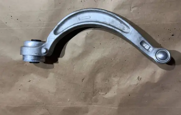 Audi A4 S4 B9 8W Front upper control arm/wishbone 