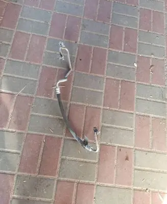 KIA Sorento Air conditioning (A/C) pipe/hose