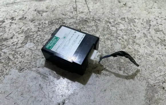 Toyota RAV 4 (XA20) Front door sensor coupe 8974142150 1513006970