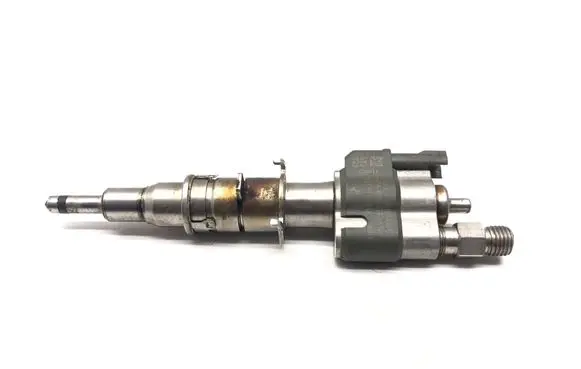 BMW 3 E90 E91 Fuel injector 7589048 10181010 1018101