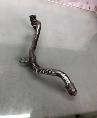 Nissan Juke II F16 Turbo turbocharger oiling pipe/hose