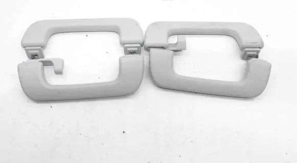 Audi A8 S8 D4 4H A set of handles for the ceiling 