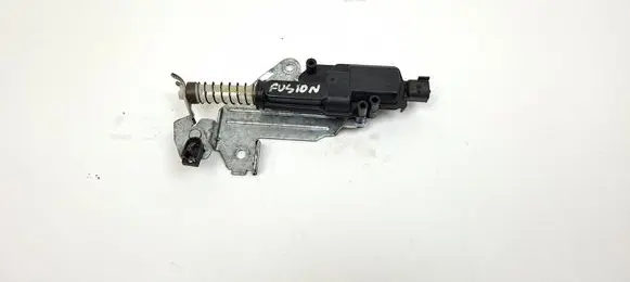Ford Fusion Central locking motor 2S6TJ432A98AE