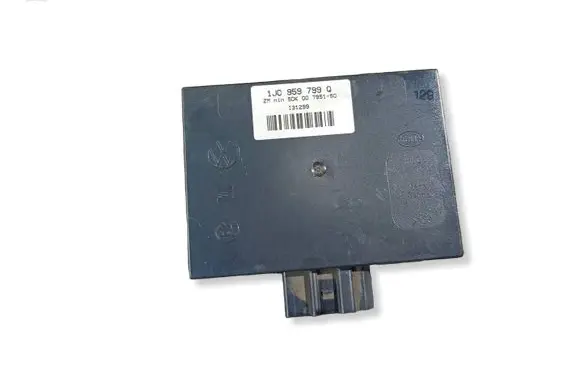 Volkswagen Golf IV Comfort/convenience module 1J0959799Q
