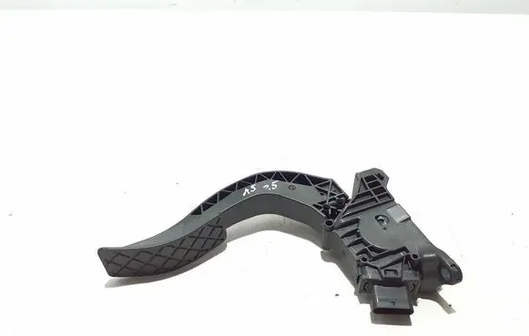 Audi A5 Accelerator throttle pedal 8W1723523B