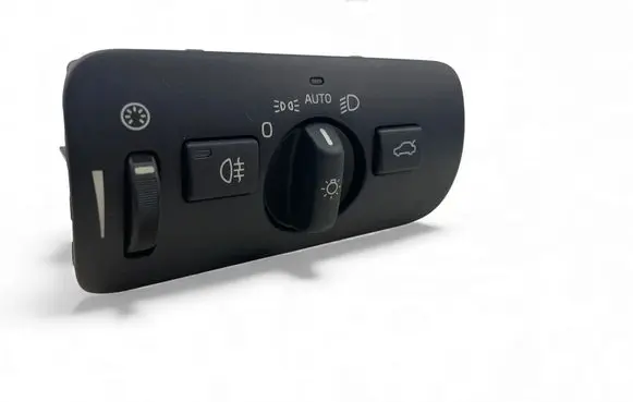 Volvo V40 Light switch 30739424