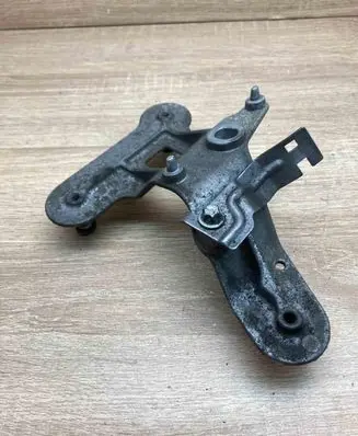 Mercedes-Benz E W211 ABS pump bracket A2114310840