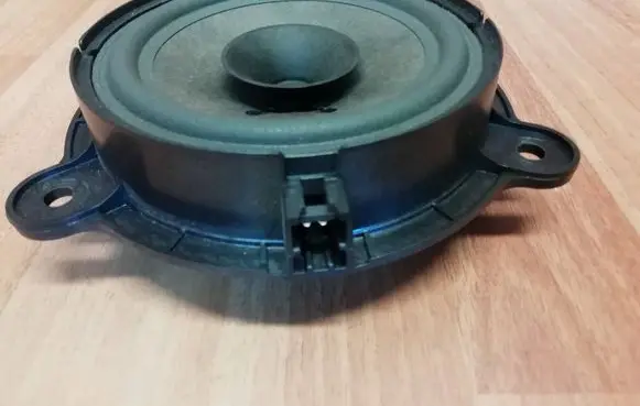 Renault Zoe Rear door speaker 281444522R 281447384R