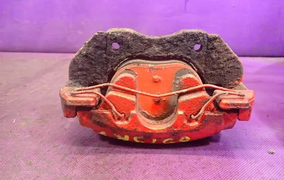 Mazda 3 I Front brake caliper