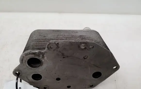 BMW X5 E53 Oil filter mounting bracket 47028
