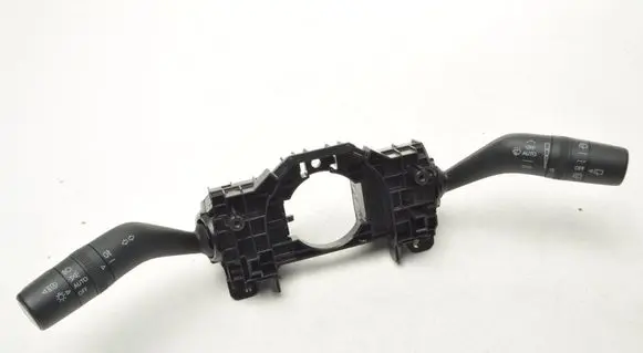 Mazda 3 A set of switches BDEL1D