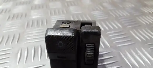 Volkswagen PASSAT B3 Light switch 357941531 03847730