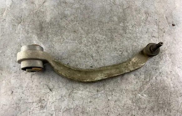 Volkswagen PASSAT B5.5 Front control arm