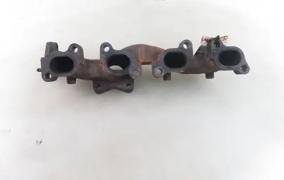 Mazda 6 Exhaust manifold 