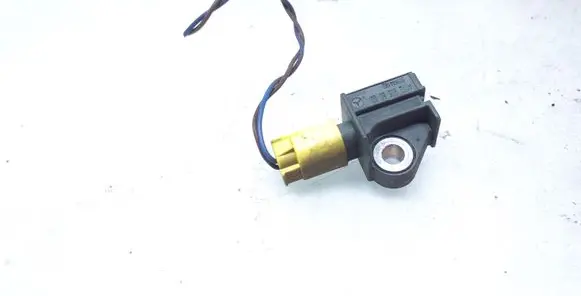 Mercedes-Benz CLS C218 X218 Airbag deployment crash/impact sensor A1729056000