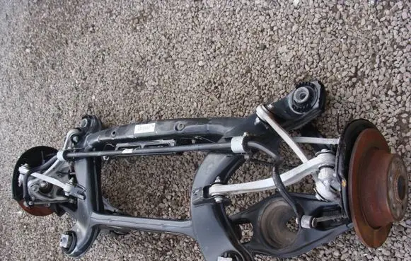 Mercedes-Benz E W212 Rear axle beam 
