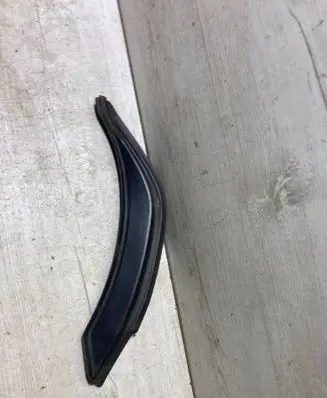 Mini Clubman F54 Fender end trim 7385671