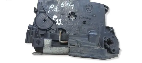 BMW 3 E90 E91 Front door lock 7059967