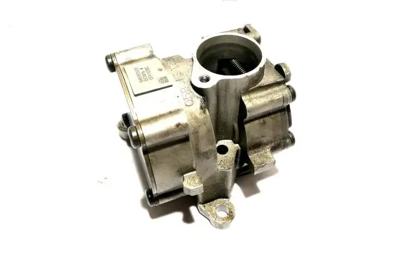 Audi Q7 4M Oil pump 059103BC 059115103BC 0934164