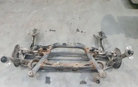 Volkswagen Sharan Rear beam 