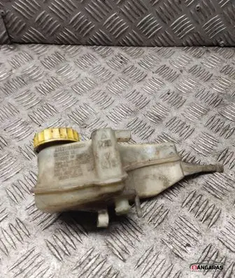 Volkswagen Golf III Brake fluid reservoir 03350882762