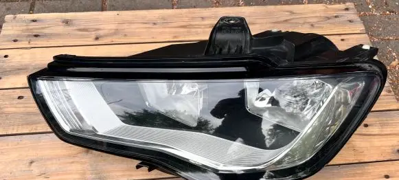 Audi A3 S3 8V Headlight/headlamp 8V0941003