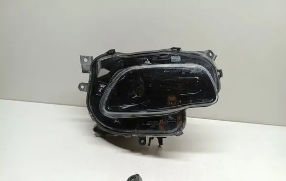 Jeep Cherokee Headlight/headlamp 68102856AH F00HTC300815