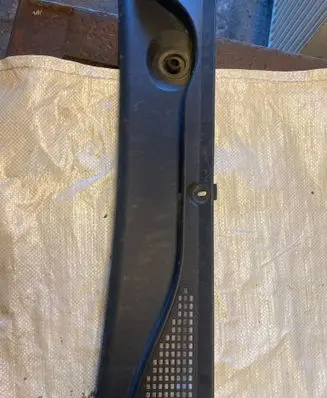 Dacia Dokker Wiper trim 668119050R MP6778 668119050