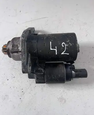 Volkswagen PASSAT B5 Starter motor 0986020330 0936X02753