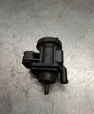 Mercedes-Benz CLK A209 C209 Turbo solenoid valve 0005450427
