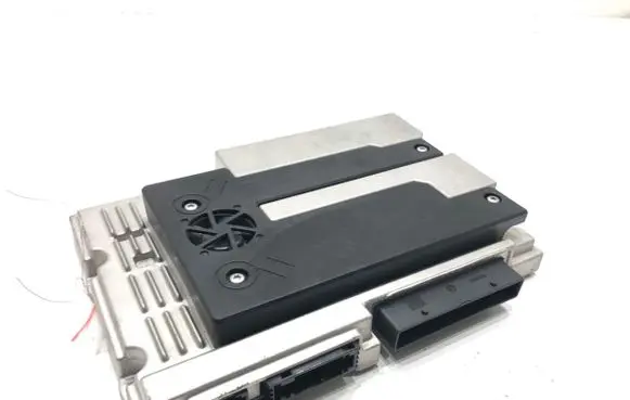 Audi A8 S8 D4 4H Sound amplifier 4H0035465A