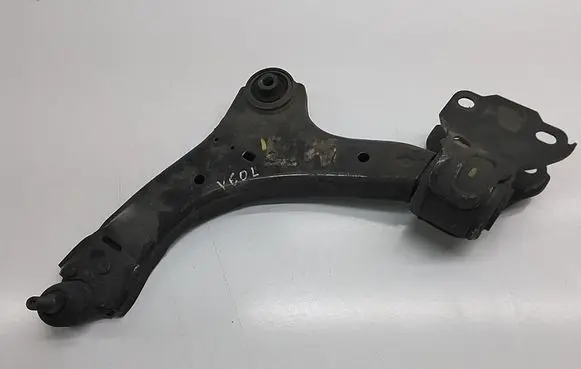 Volvo V60 Front lower control arm/wishbone 31317661
