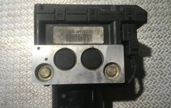 Audi A3 S3 8P ABS Pump 1J0907379G