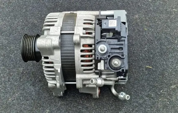 BMW 4 G22 G23 G24 G26 Generator/alternator 8490540 A1S03M0 150223