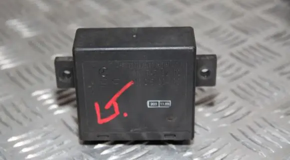 Volkswagen II LT Door central lock control unit/module 0165459232