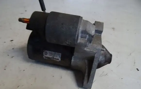 Renault Megane III Starter motor