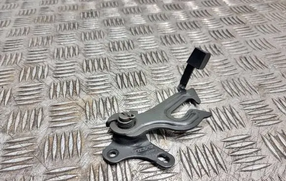 Volvo V70 Engine bonnet (hood) release handle U9H1A