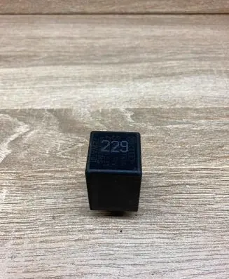 Audi 80 90 S2 B4 Other relay 431955531 72WA101 229
