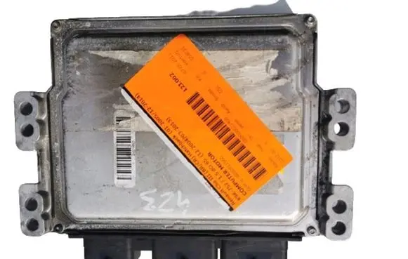 Renault Clio I Engine ECU kit and lock set 28321424---