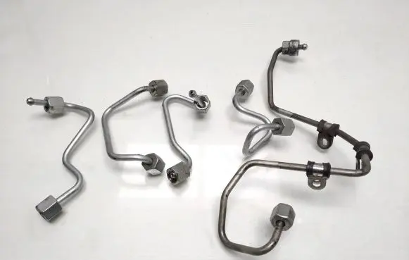 Audi A6 S6 C6 4F Fuel injector supply line/pipe 