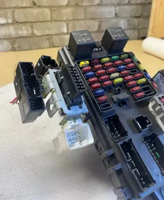 Hyundai Santa Fe Fuse module 9540026500 A1155AC64