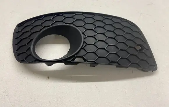 Volkswagen Golf V Front fog light trim/grill 1K0853666P